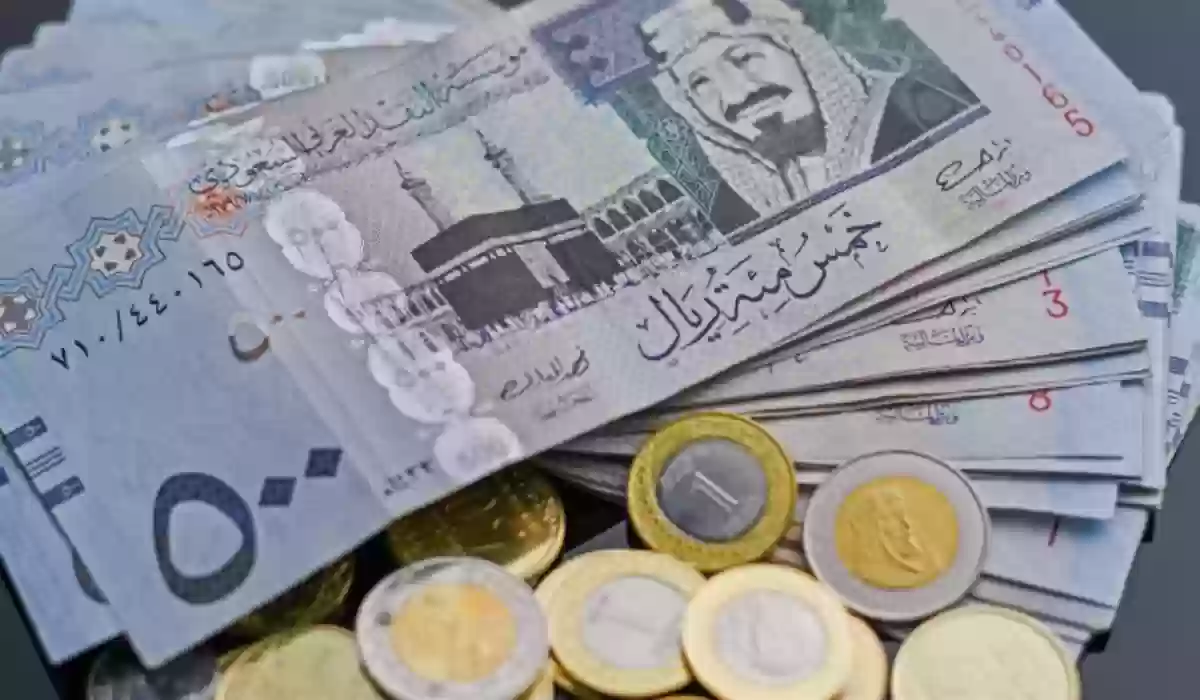 انهيار في سعر الريال السعودي مقابل الجنيه المصري في السوق السوداء وأخبار غير سارة